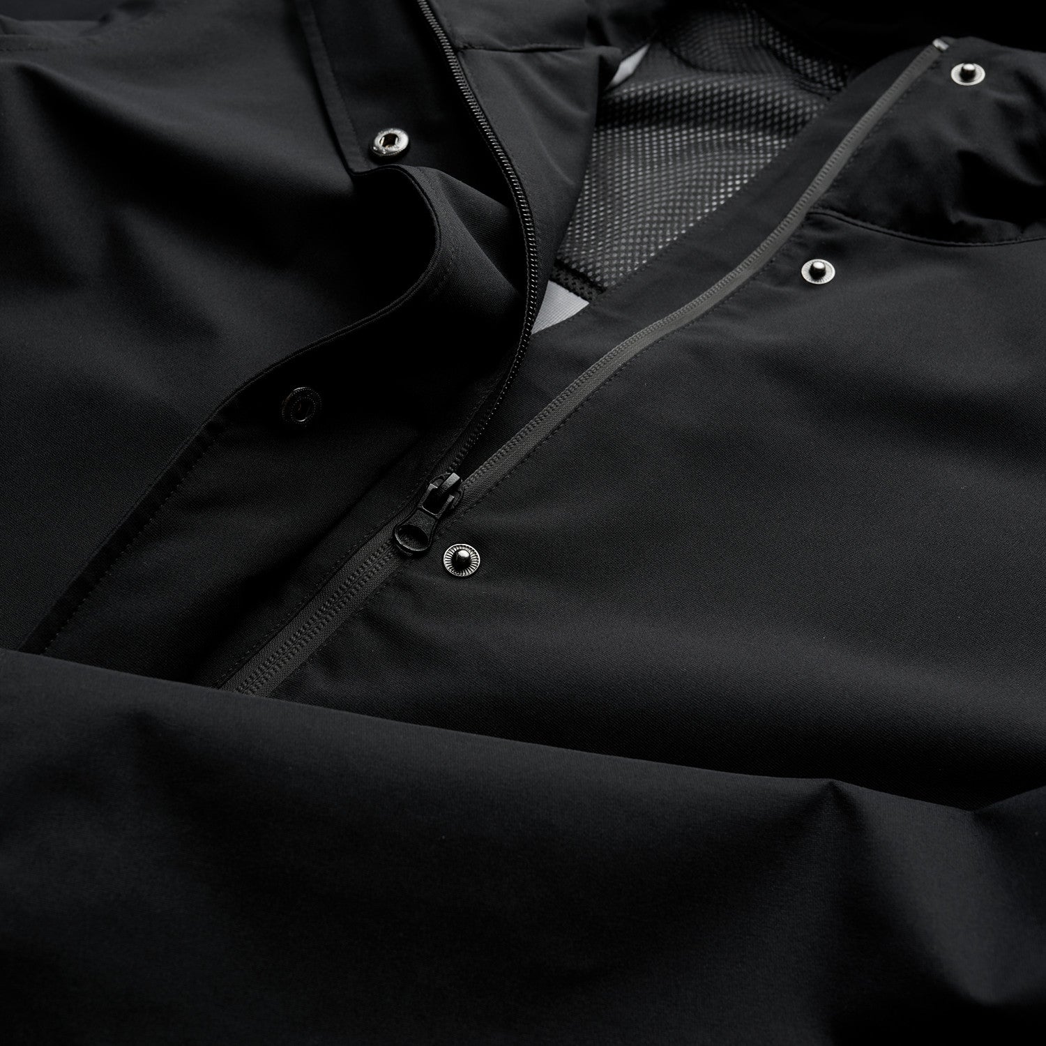 4526 WOS TECH JACKET