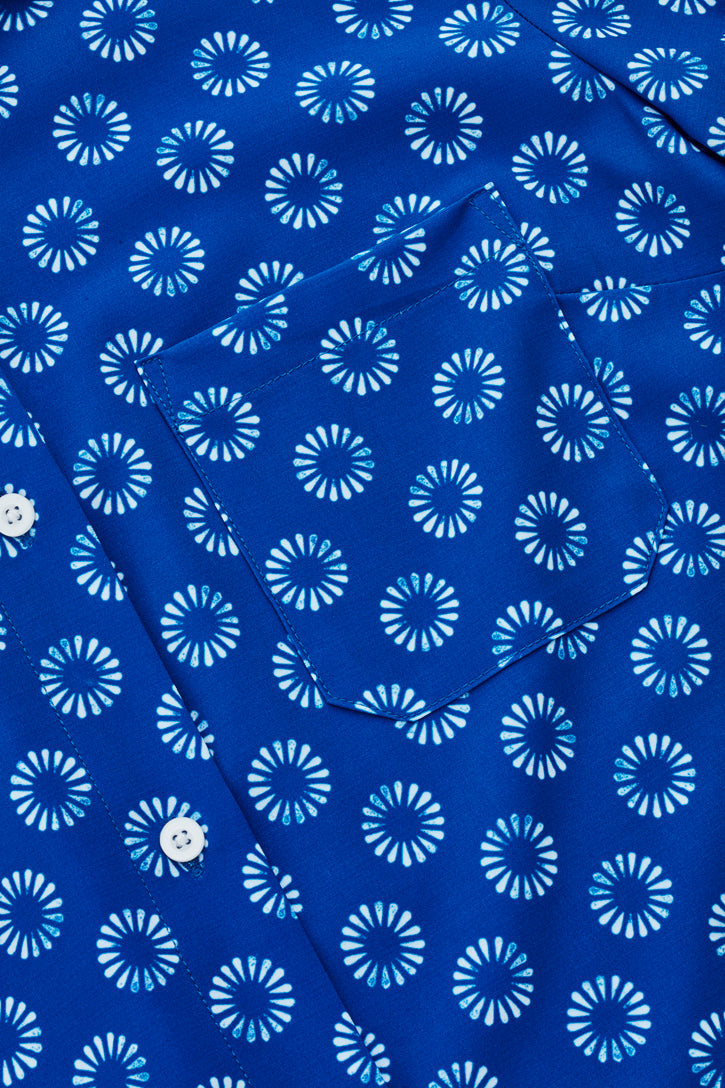 BIZ CARE WOMENS FLORENCE DAISY PRINT SHORT SLEEVE SHIRT CS948LS